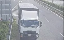 TP Hồ Chí Minh: Xử phạt tài xế che biển số đi lùi trên cao tốc Long Thành - Dầu Giây