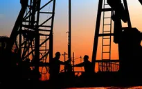 Giá dầu sẽ tiếp tục duy trì ở mức cao