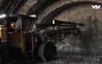 Thi công xuyên đêm để đẩy nhanh tiến độ cao tốc Quảng Ngãi - Hoài Nhơn
