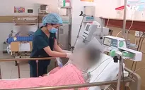 Cảnh báo ngộ độc rượu dịp Tết, nguy cơ mù mắt, tổn thương não