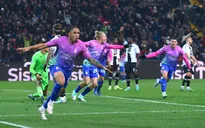 AC Milan giành chiến thắng kịch tính trước Udinese