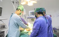 Cắt bỏ toàn bộ thận điều trị triệt căn cho bệnh nhân ung thư thận