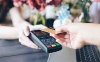 Hơn 200 triệu tỷ đồng giao dịch thanh toán không tiền mặt
