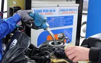 Thủ tướng: Tuyệt đối không để thiếu hụt xăng dầu dịp Tết Nguyên đán