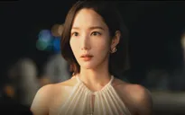 Park Min Young trong "Marry My Husband" lại vướng phải tranh cãi về trang phục