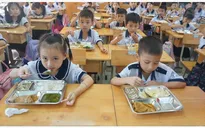 TP Hồ Chí Minh kiểm tra đột xuất công tác tổ chức bữa ăn bán trú