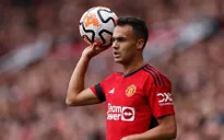 Manchester United chia tay Sergio Reguilon