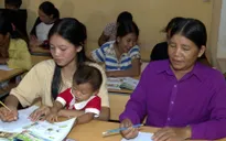 Chỉ thị của Bộ Chính trị về công tác phổ cập giáo dục, giáo dục bắt buộc, xóa mù chữ cho người lớn