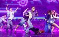 Hồng Nhung chủ động hướng dẫn vũ đạo cho BigDaddy