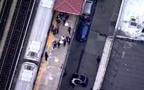 Nổ súng sau vụ ẩu đả trên tàu điện ngầm ở New York, 1 người thiệt mạng