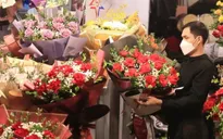 Sôi động thị trường quà tặng lễ tình nhân Valentine