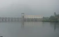 Chèo thuyền ra sông chụp ảnh ngày Tết, 2 vợ chồng không may chết đuối