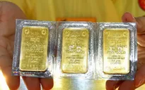 Giá vàng giảm gần triệu đồng mỗi lượng
