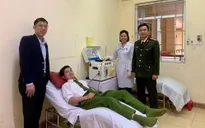Cán bộ công an xã hiến máu cứu người qua cơn nguy kịch