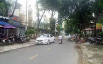 Người dân bàn giao mặt bằng để mở rộng đường vào sân bay Tân Sơn Nhất