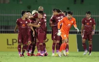 Vòng 10 V.League 2023/24 | Đội đầu bảng Thép Xanh Nam Định gục ngã ở Quy Nhơn