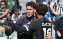 Juventus ngược dòng thắng kịch tính trước Frosinone