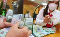 Lãi suất liên ngân hàng quay đầu giảm