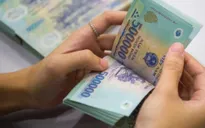 Lãi suất tiết kiệm tăng, ngân hàng hút tiền gửi