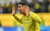 Ronaldo bị treo giò sau màn ăn mừng phản cảm
