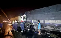 4 xe tải va chạm trên cao tốc Vĩnh Hảo - Phan Thiết, một người tử vong