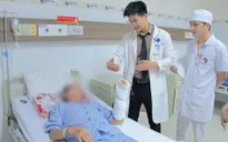 Chủ quan với vết bỏng, người bệnh bị nhiễm trùng cả bàn tay