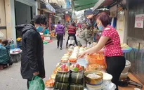 Hà Nội: Ra quân xử lý tình trạng họp chợ lấn chiếm lòng đường