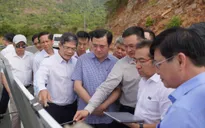 Sớm tháo gỡ khó khăn, đảm bảo tiến độ kéo điện ra Côn Đảo