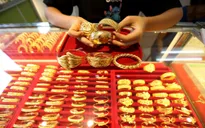 Quản lý vàng ra sao trước những "cơn sốt" giá?