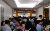 Công dân Việt Nam xin visa khó khăn, Bộ trưởng Bộ Ngoại giao đưa ra giải pháp