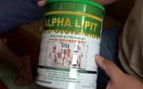 Mua sữa non giá “cắt cổ” ở Thanh Hóa: Giấu sữa ở chuồng lợn vì sợ con biết