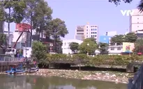 Tái ô nhiễm kênh rạch vì rác thải ở TP Hồ Chí Minh