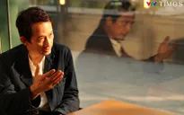 Đạo diễn Trần Anh Hùng: Thế hệ làm phim trẻ Việt Nam giúp tôi phủi bụi bản thân