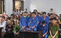 Xét xử 9 bị cáo nguyên là cán bộ xã lạm quyền, tham ô tài sản