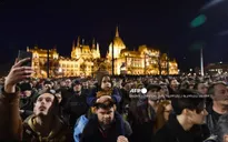 Hàng nghìn người Hungary biểu tình đòi Thủ tướng từ chức
