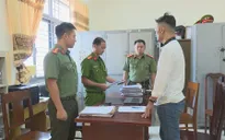 Làm giả CMND, mở nhiều tài khoản ngân hàng để đánh bạc trực tuyến