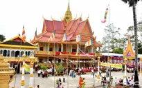 Đồng bào Khmer rộn ràng chuẩn bị đón Tết