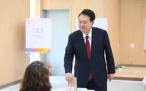 Tỷ lệ tín nhiệm Tổng thống Hàn Quốc Yoon Suk Yeol xuống thấp chưa từng có