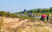 Vụ 2 học sinh đuối nước ở Quảng Bình: Nguyên nhân do khai thác cát sỏi trái phép?