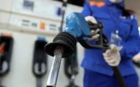 Điều hành giá xăng dầu kỳ tới sớm hơn một ngày