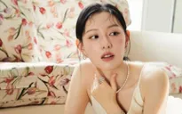 Kim Ji Won: Yêu không phải là làm những điều vĩ đại mà là ở bên nhau