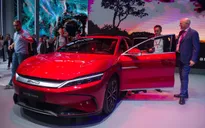 Doanh số xe điện Volkswagen, Mercedes-Benz và Tesla cùng giảm