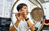 Độc đáo biến phế liệu thành nhạc cụ