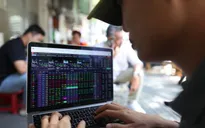 Chứng khoán tiếp tục giảm sâu
