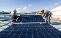 Đề xuất nhà máy điện mặt trời được phép bán trực tiếp cho khách hàng qua đường dây riêng