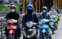 Nắng nóng bao trùm cả nước, có nơi 42 độ C