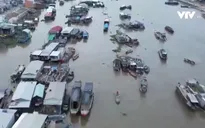 Tuyên truyền an toàn giao thông tại chợ nổi Cái Răng