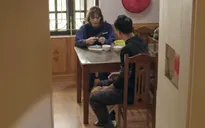 Người một nhà - Tập 3: Em dâu khó chịu khi anh chồng không đóng tiền sinh hoạt phí