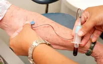 Anh bắt đầu triển khai xét nghiệm máu để phát hiện bệnh Alzheimer