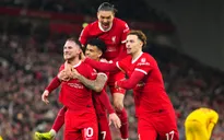 Vượt qua Sheffield, Liverpool đòi lại ngôi đầu bảng